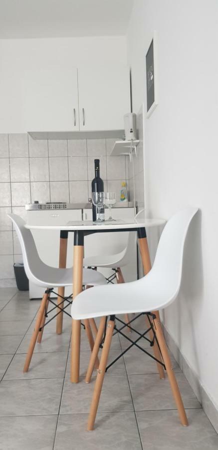 Lendas Studio Apartment Baška Voda Eksteriør bilde